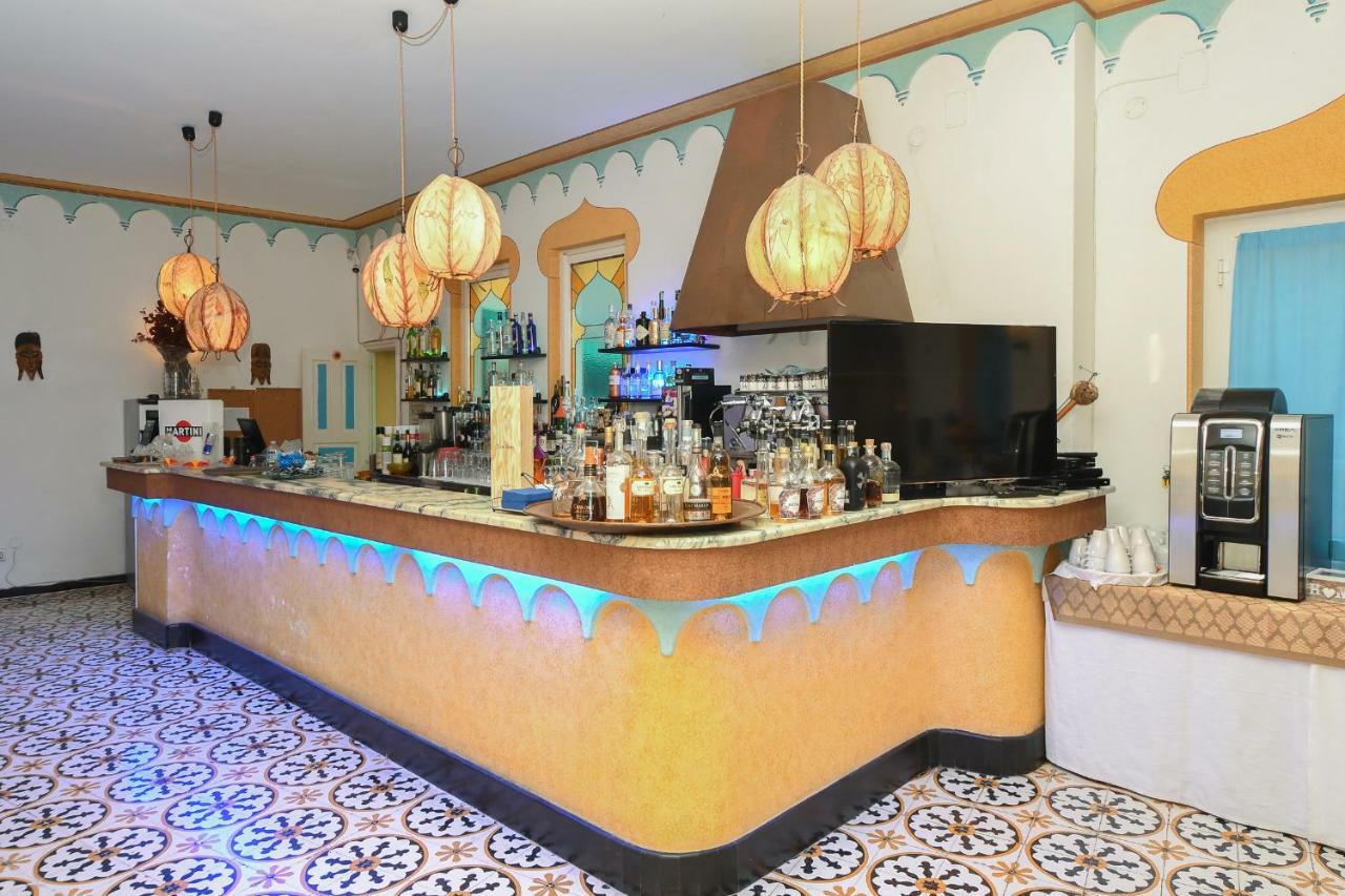 Arabesque 3* Varigotti